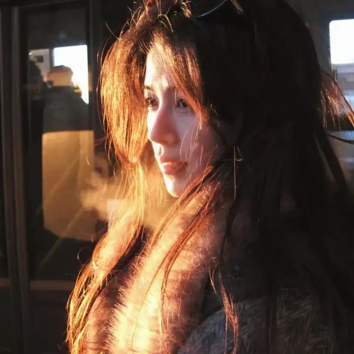 一个女王的少女时代