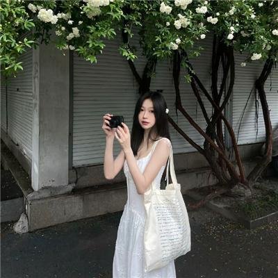 残缺的蛇伕